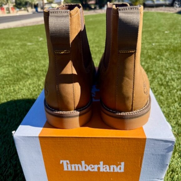 Timberland Men's Larchmont Mid Chelsea Boots, Wheat, Size 12, Including Box - Picture 4 of 10